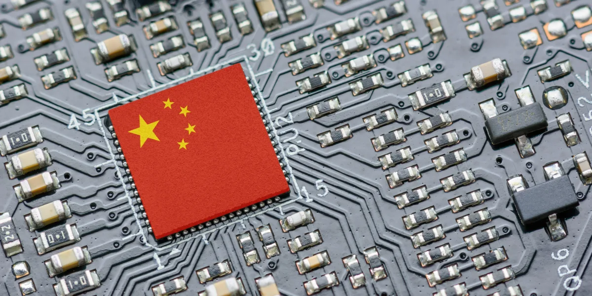 China proíbe chips de IA estrangeiros em data centers estatais